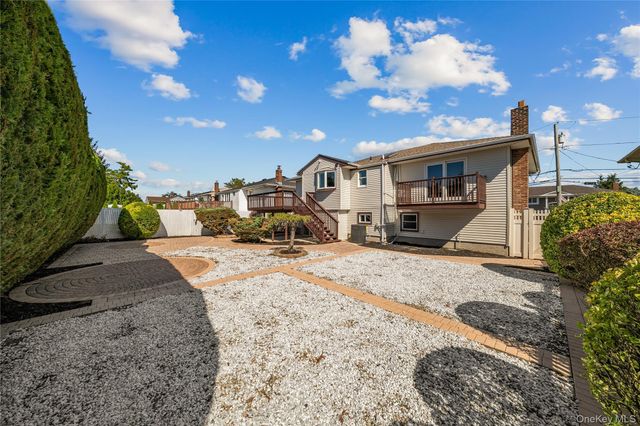 3260 Shore Road, Oceanside, NY 11572