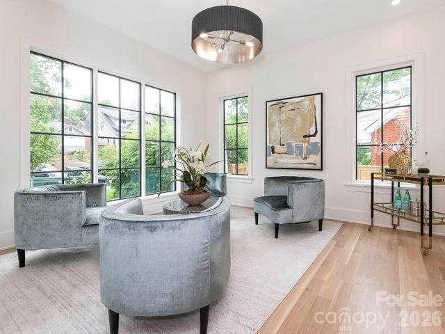 2510 Chesterfield Avenue, Charlotte, NC 28205