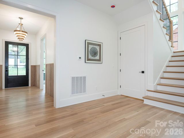 2510 Chesterfield Avenue, Charlotte, NC 28205