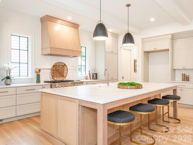 2510 Chesterfield Avenue, Charlotte, NC 28205