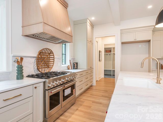 2510 Chesterfield Avenue, Charlotte, NC 28205