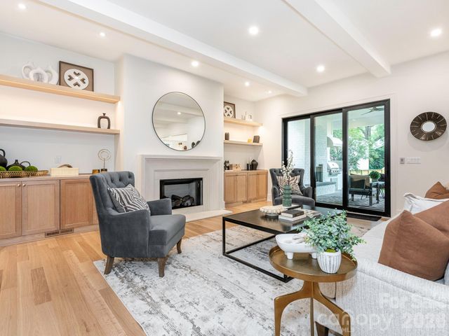 2510 Chesterfield Avenue, Charlotte, NC 28205