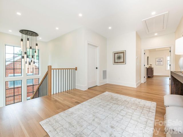 2510 Chesterfield Avenue, Charlotte, NC 28205