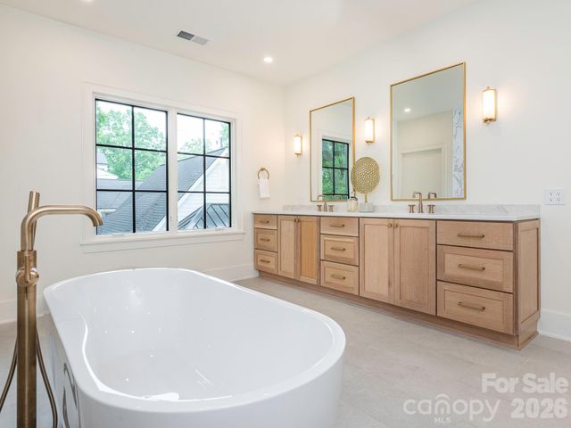 2510 Chesterfield Avenue, Charlotte, NC 28205