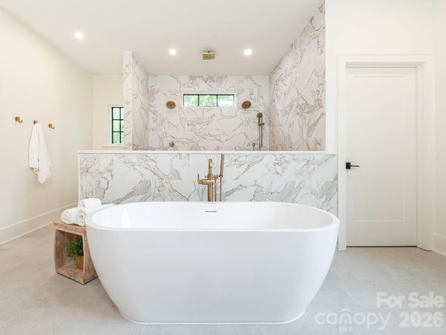 2510 Chesterfield Avenue, Charlotte, NC 28205