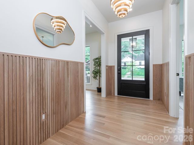 2510 Chesterfield Avenue, Charlotte, NC 28205