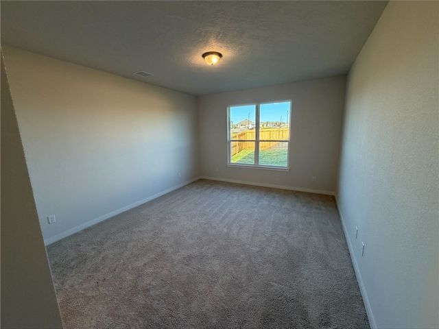 107 Hejl Drive, Caldwell, TX 77836