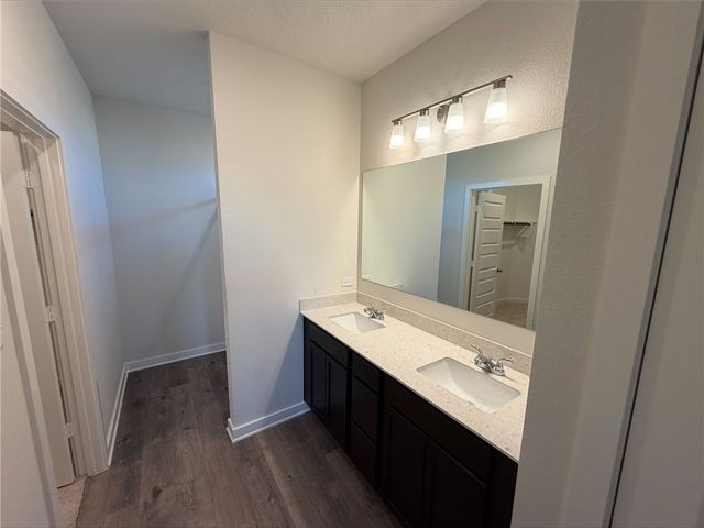 107 Hejl Drive, Caldwell, TX 77836