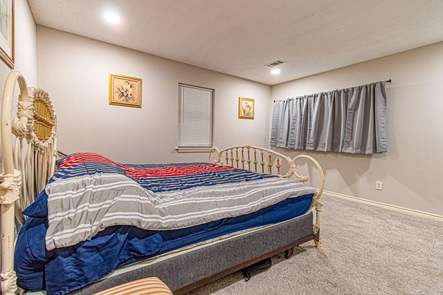 51 Creek Bend Drive, Huntsville, TX 77320
