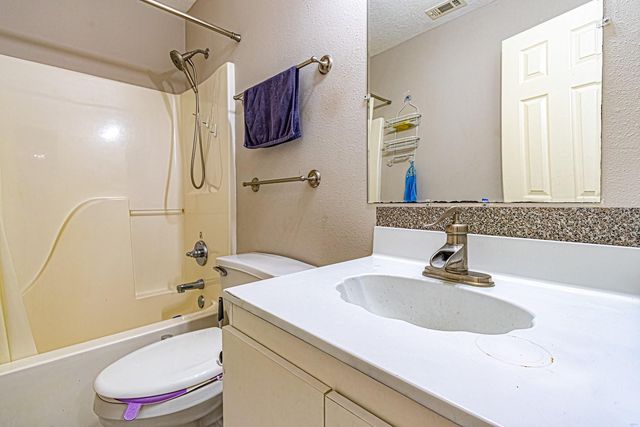 51 Creek Bend Drive, Huntsville, TX 77320