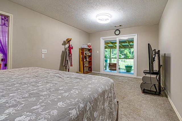 51 Creek Bend Drive, Huntsville, TX 77320