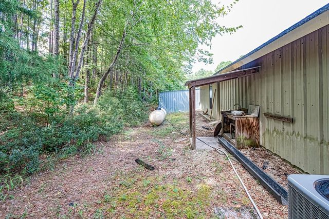 51 Creek Bend Drive, Huntsville, TX 77320