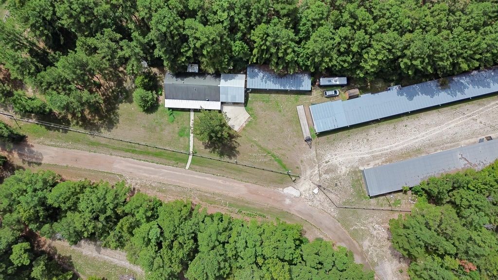 51 Creek Bend Drive, Huntsville, TX 77320