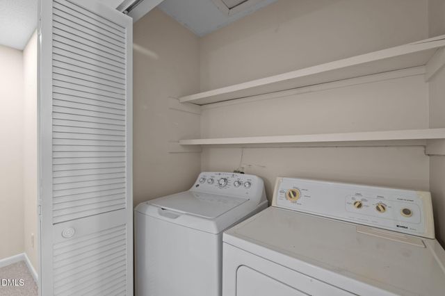 206 Ridge Trail, Chapel Hill, NC 27516