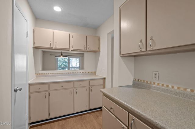 206 Ridge Trail, Chapel Hill, NC 27516