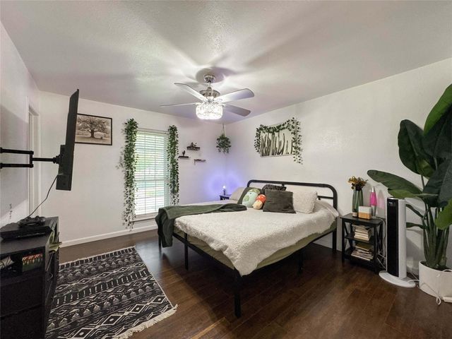 5218 Milwee Street 2, Houston, TX 77092