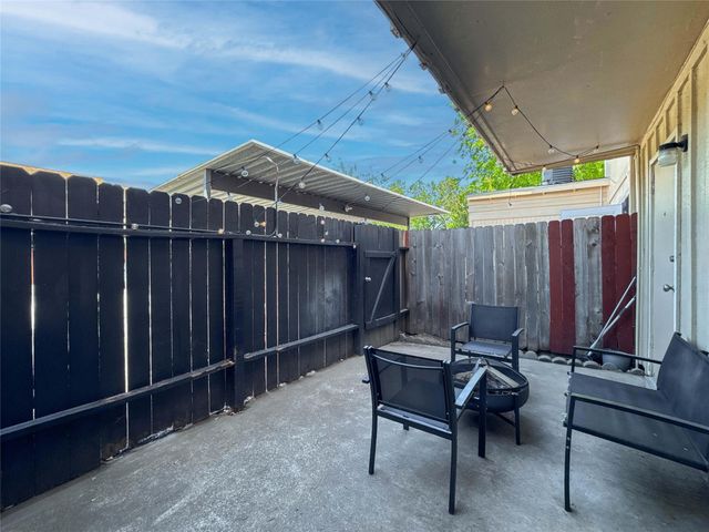 5218 Milwee Street 2, Houston, TX 77092