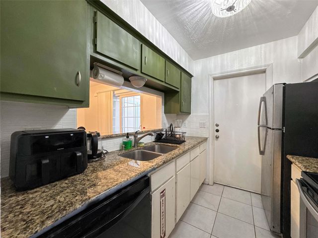 5218 Milwee Street 2, Houston, TX 77092