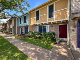 5218 Milwee Street 2, Houston, TX 77092
