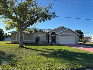 210 Plainfield ST, Lehigh Acres, FL 33936