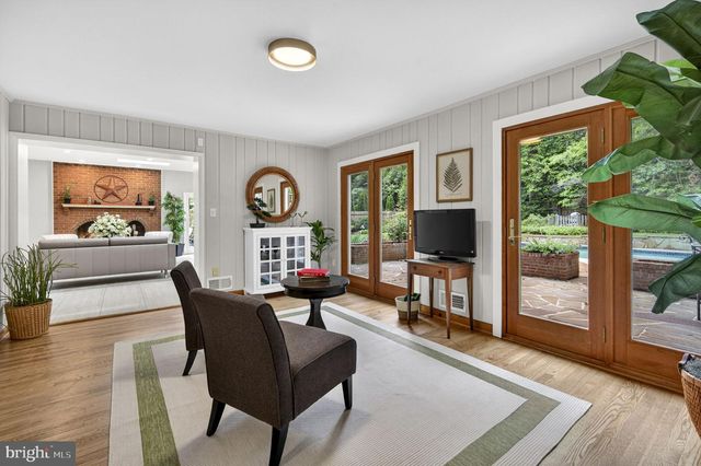4908 BRADFORD DR, Annandale, VA 22003