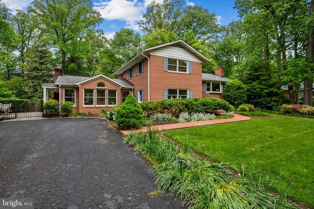 4908 BRADFORD DR, Annandale, VA 22003