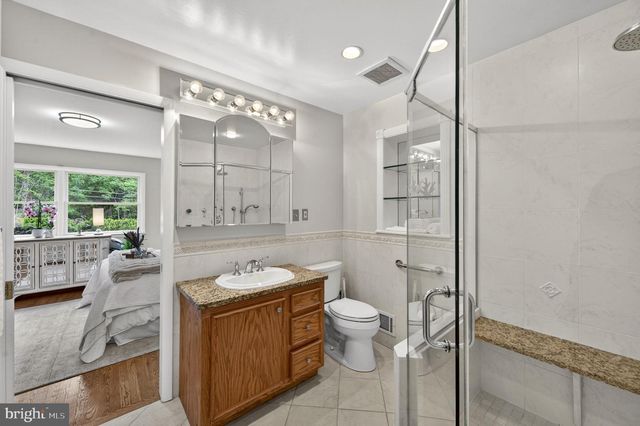 4908 BRADFORD DR, Annandale, VA 22003