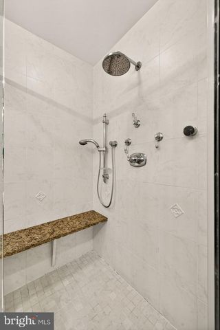4908 BRADFORD DR, Annandale, VA 22003