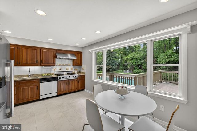 4908 BRADFORD DR, Annandale, VA 22003