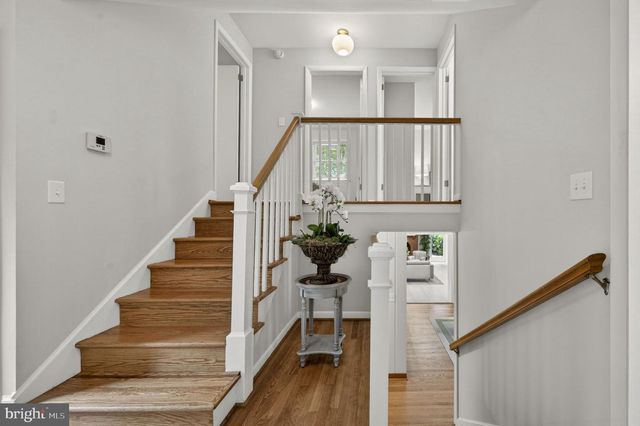 4908 BRADFORD DR, Annandale, VA 22003