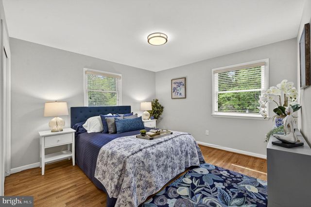 4908 BRADFORD DR, Annandale, VA 22003