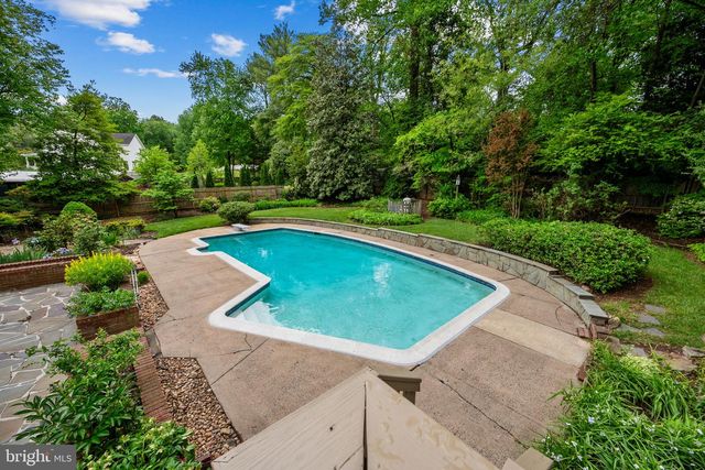 4908 BRADFORD DR, Annandale, VA 22003