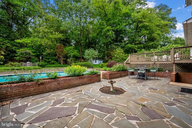 4908 BRADFORD DR, Annandale, VA 22003