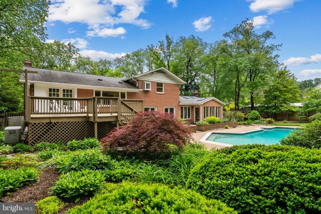4908 BRADFORD DR, Annandale, VA 22003