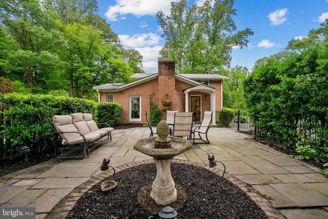 4908 BRADFORD DR, Annandale, VA 22003
