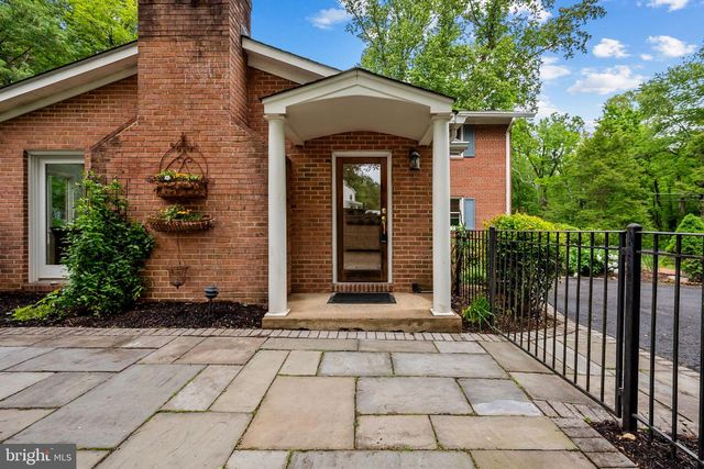 4908 BRADFORD DR, Annandale, VA 22003