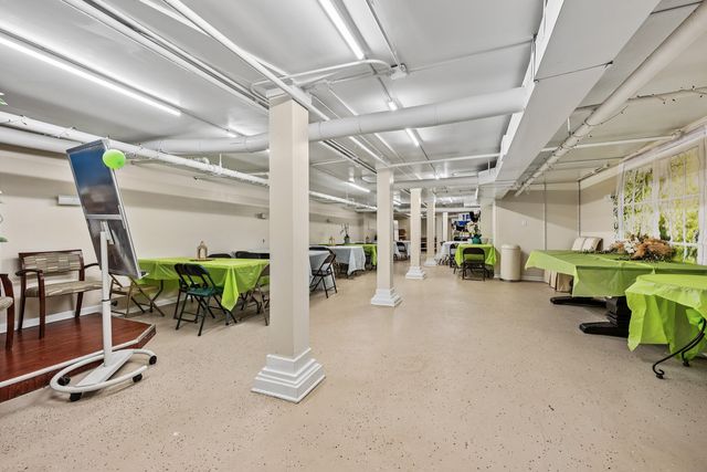 3439 W North Avenue, Chicago, IL 60647