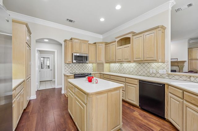 5409 Wedgefield Road, Granbury, TX 76049
