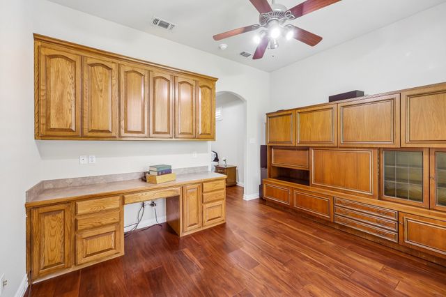 5409 Wedgefield Road, Granbury, TX 76049