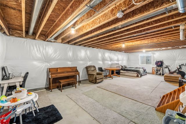 282 NW Lexington Drive, Waukee, IA 50263