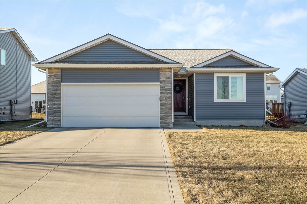 282 NW Lexington Drive, Waukee, IA 50263