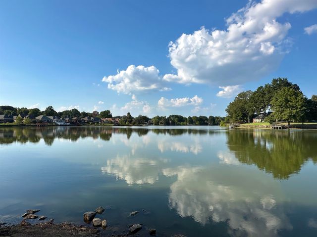4651 ALDEN DR E, Horn Lake, MS 38637