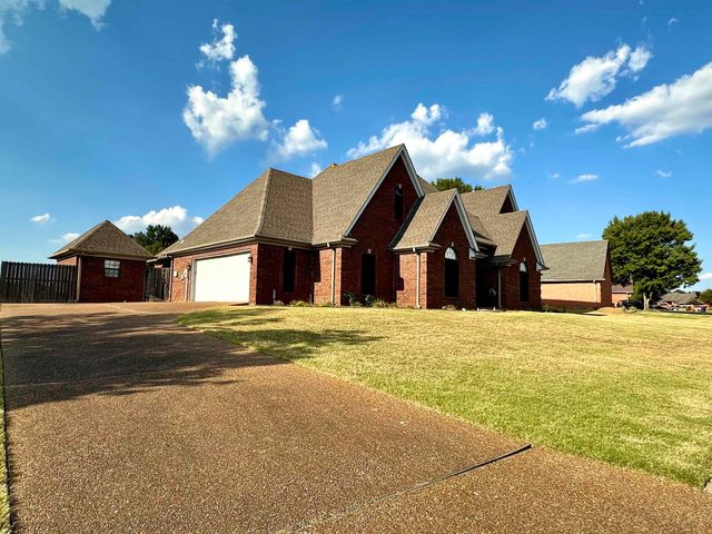 4651 ALDEN DR E, Horn Lake, MS 38637
