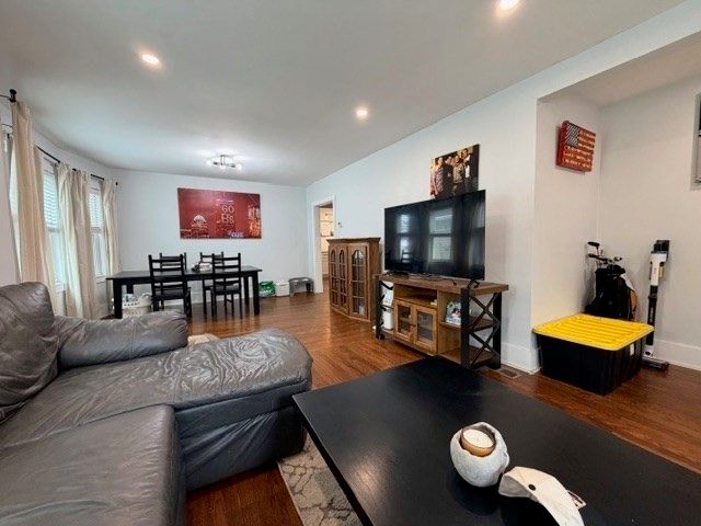 488 Ashmont St 1, Boston, MA 02122