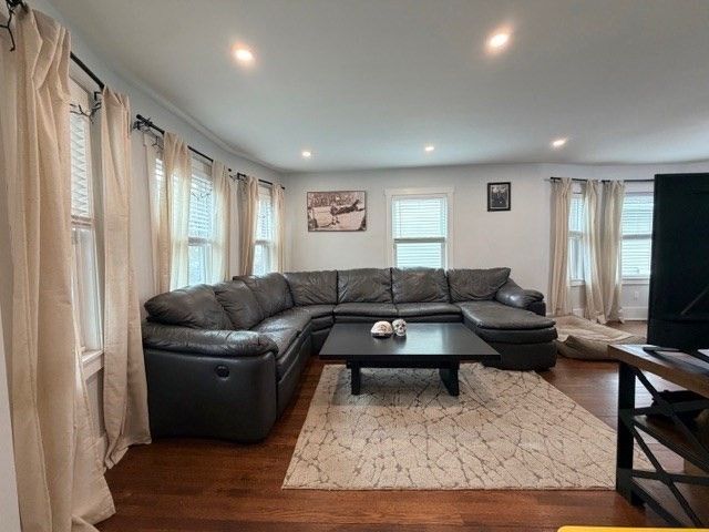 488 Ashmont St 1, Boston, MA 02122