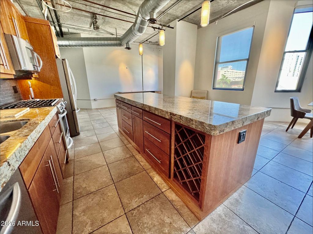 Image 18 of property listing at 21 E 6TH Street 306, Tempe, AZ 85281