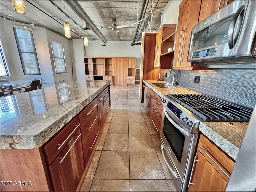 Image 9 of property listing at 21 E 6TH Street 306, Tempe, AZ 85281