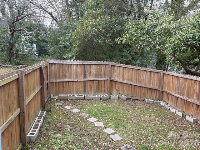 111 Magnolia Lane, Lancaster, SC 29720