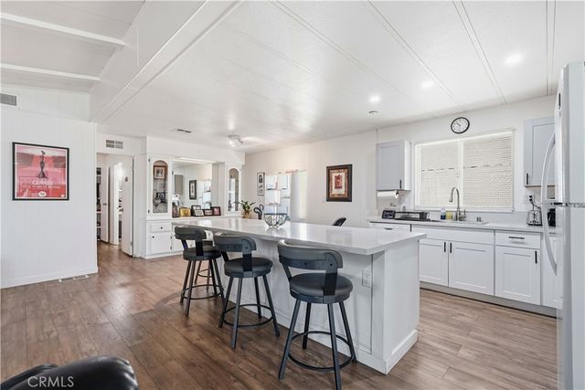 1456 E Philadelphia 132, Ontario, CA 91761