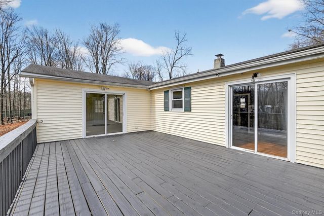 405 County Route 22, Middletown, NY 10940